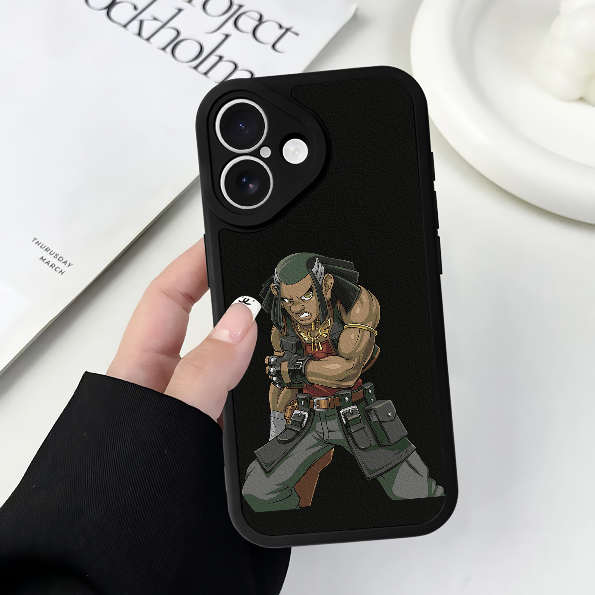 （画像用） 遊☆戯☆王 Yu-Gi-Oh! 【iPhone 16シリーズ対応】シリコンスマホケース（レザー調） 材質：シリコン